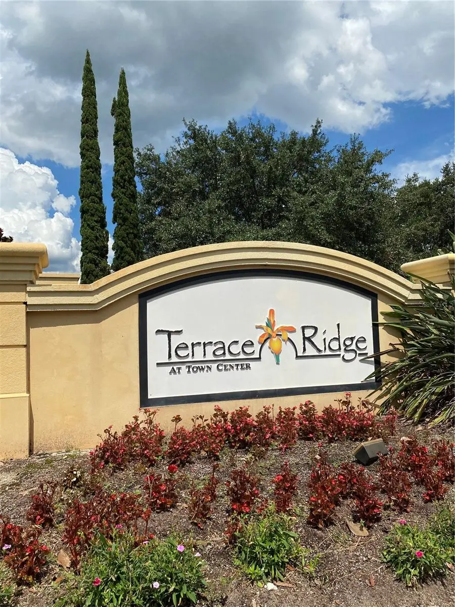 413 Terrace Ridge Circle, FL