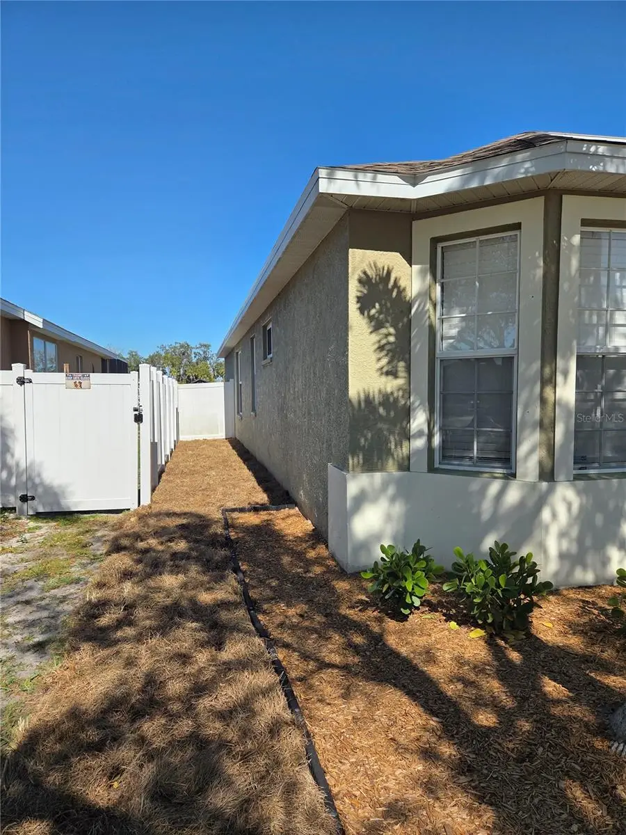 5202 72nd Street, FL