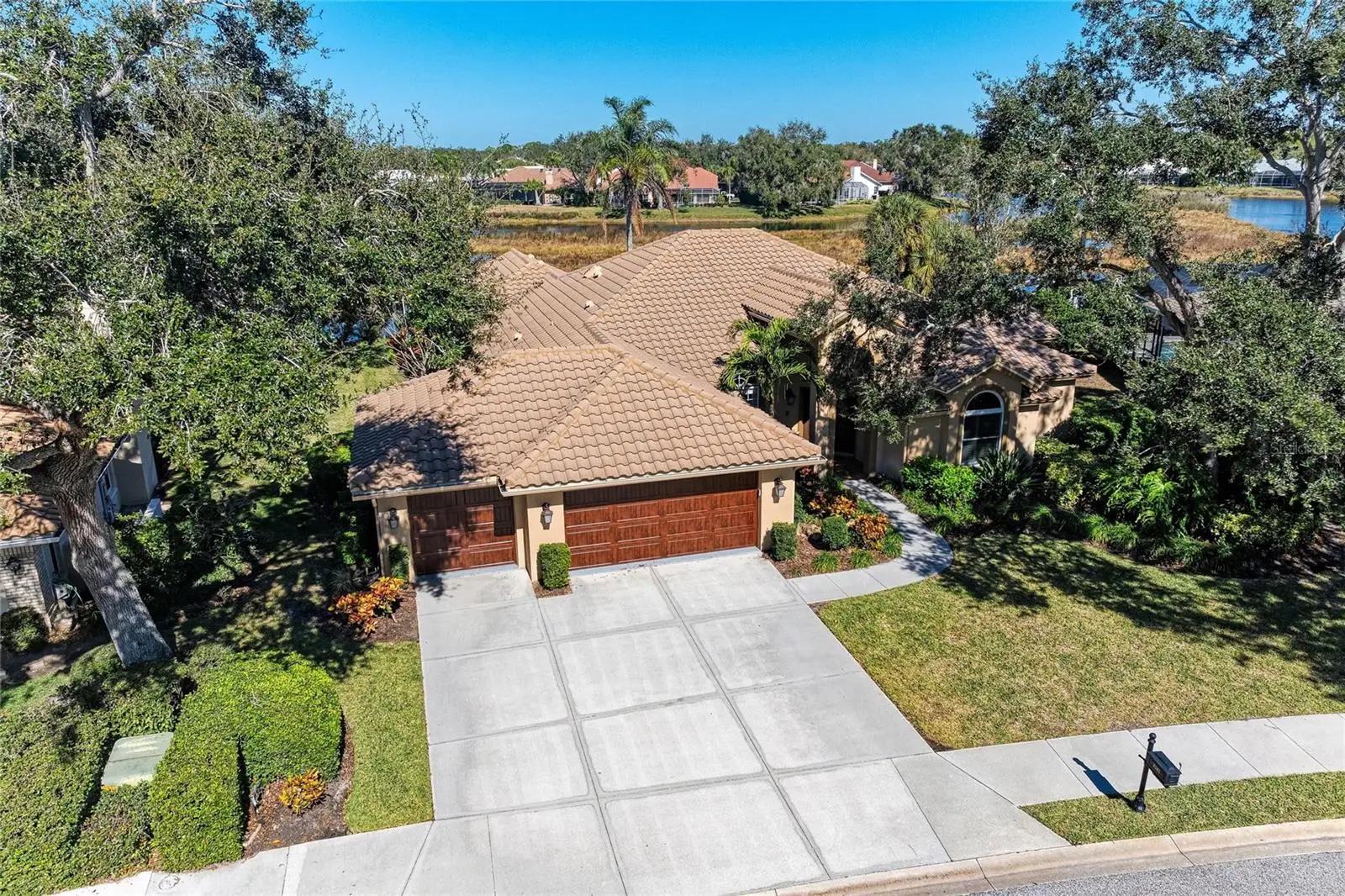 8383 Cypress Hollow Drive, FL