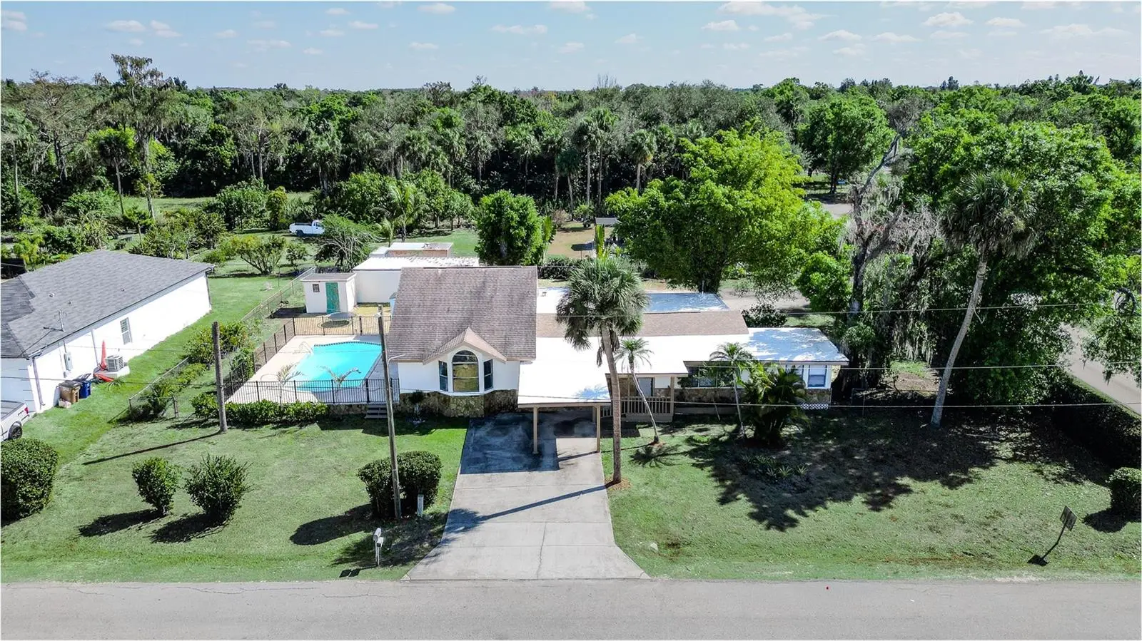 599 Carolina Avenue, FL