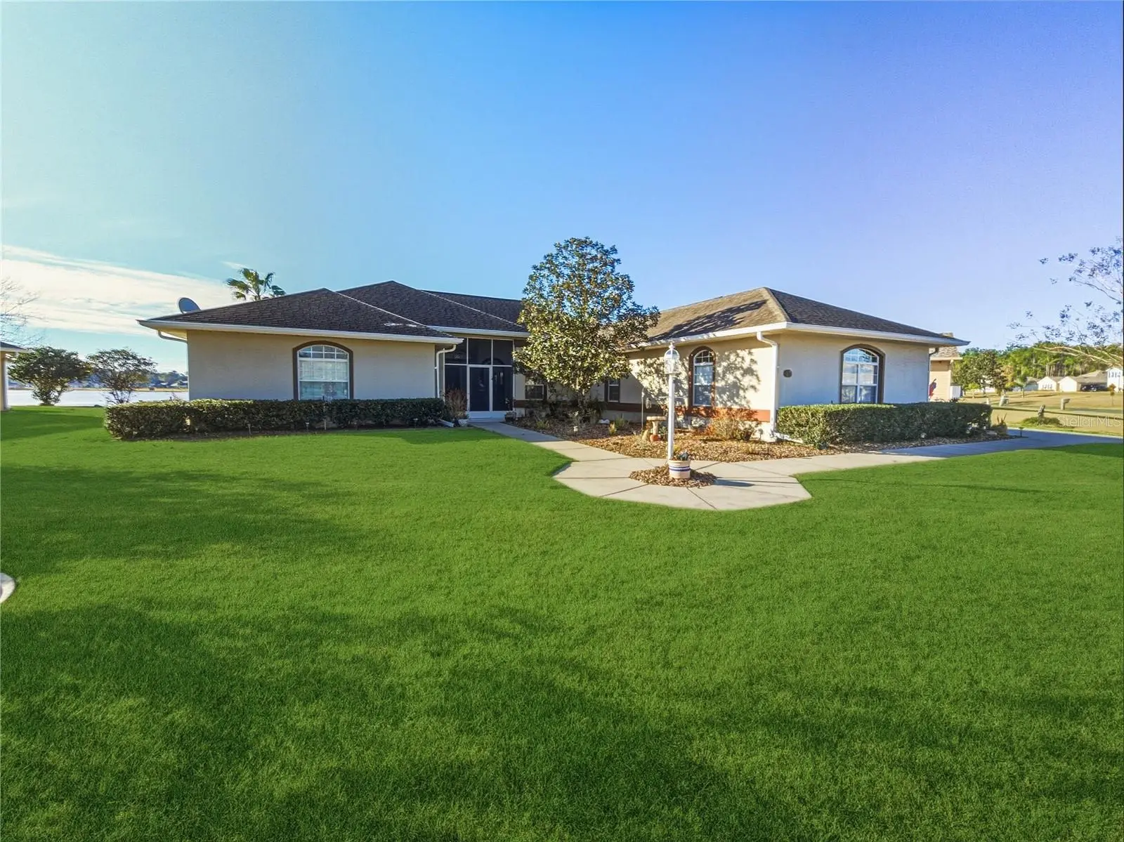 77 Hickory Loop, FL