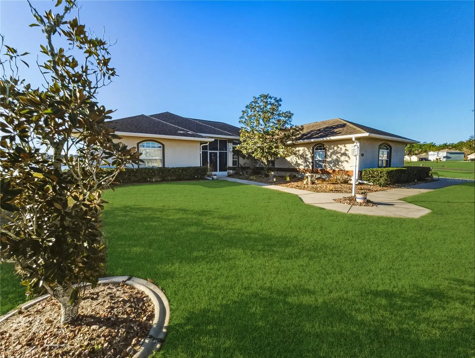 77 Hickory Loop, FL