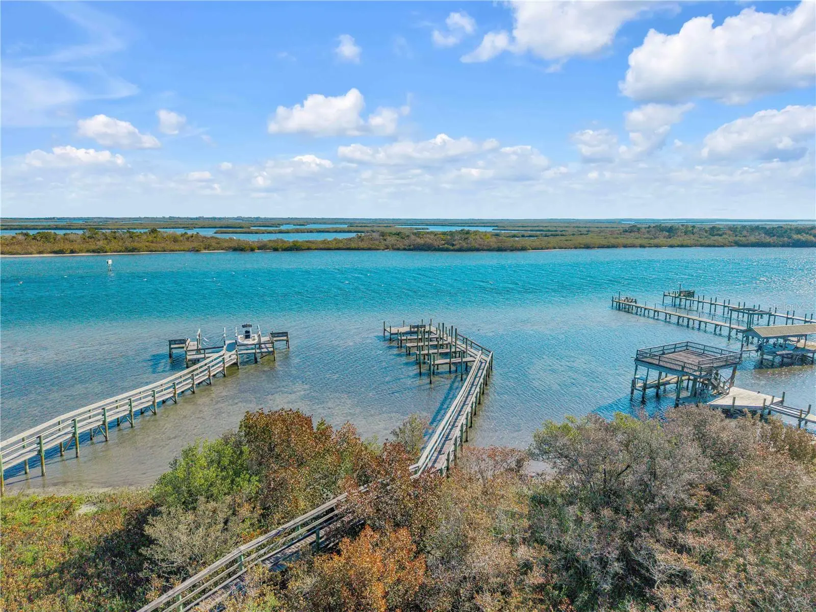 290 Navajo Drive, FL