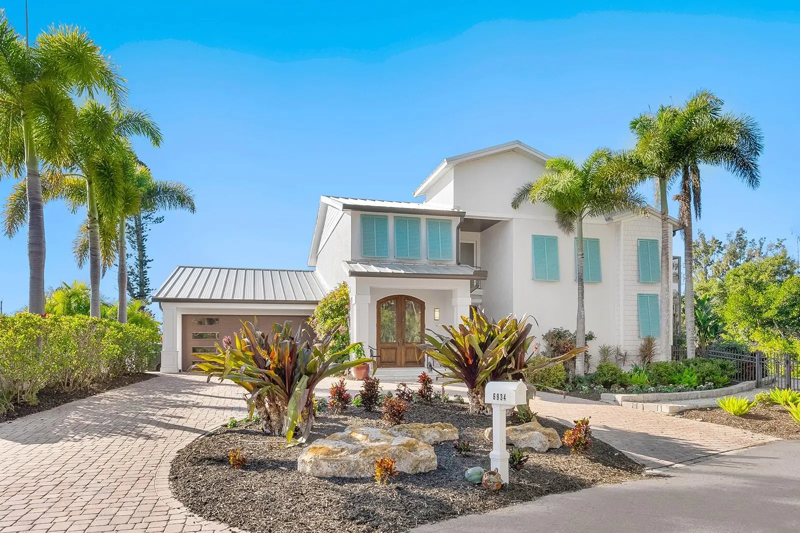 6934 Belgrave Drive, FL