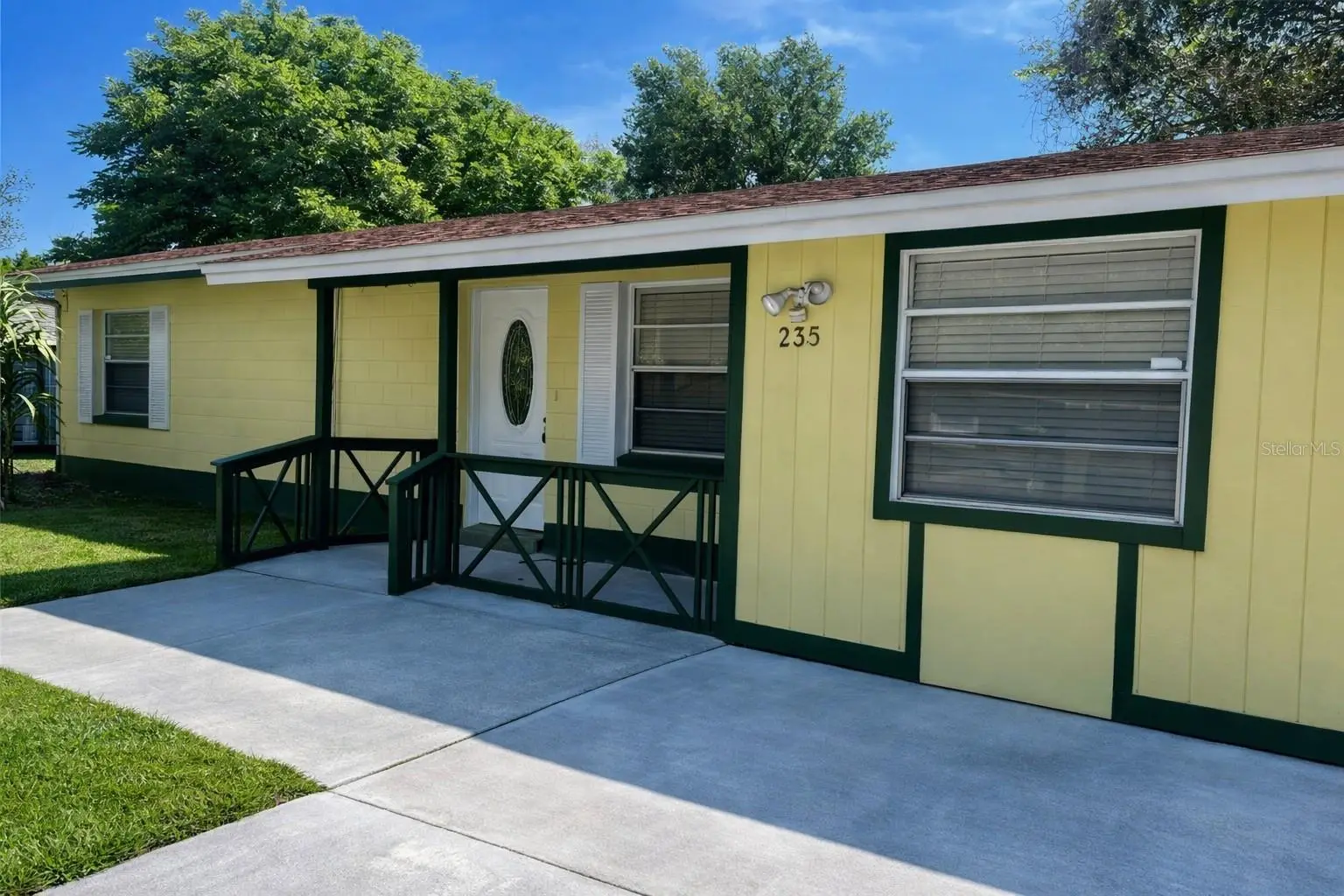 235 Crabtree Avenue, FL