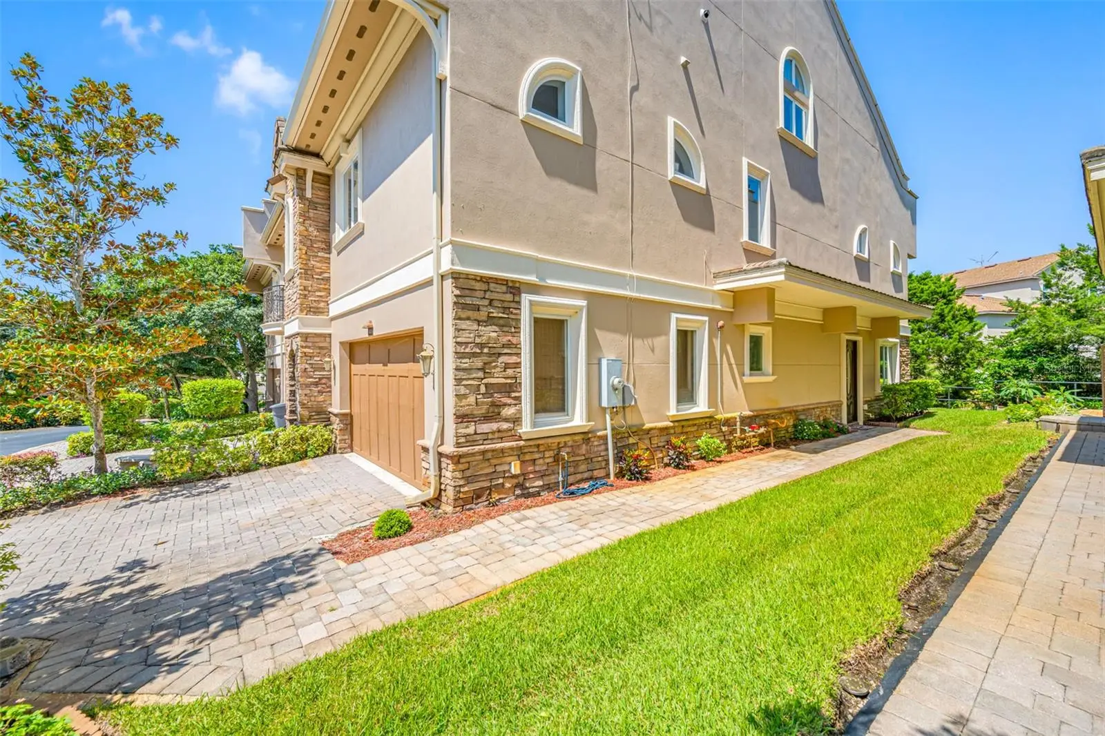 1425 Hillside Landing Drive, FL