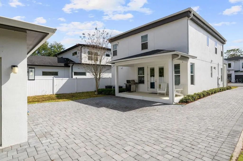21 Steele Street, FL