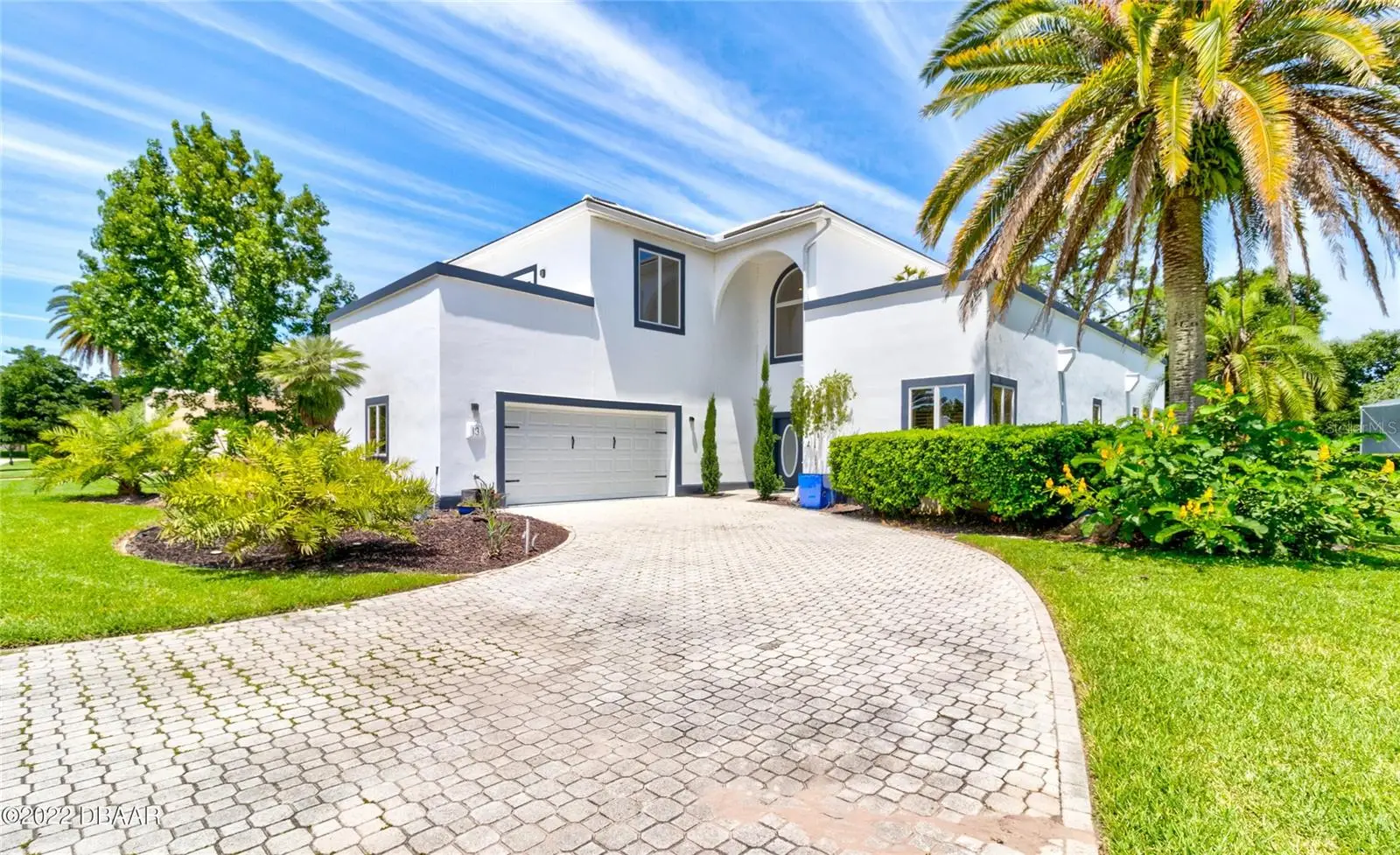 13 Bay Pointe Drive, FL