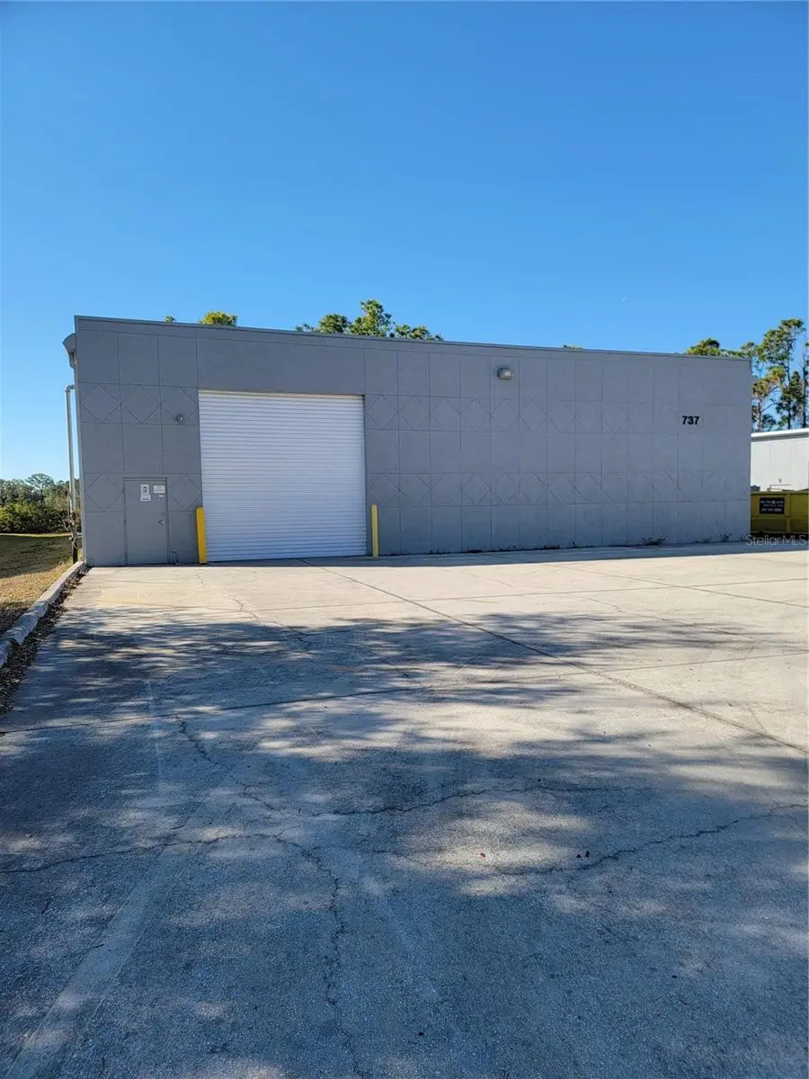 737 Commerce Drive, FL