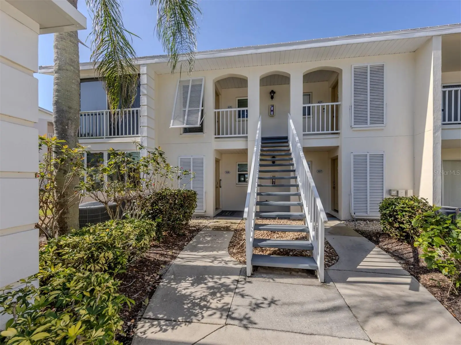 435 Cerromar Lane, FL
