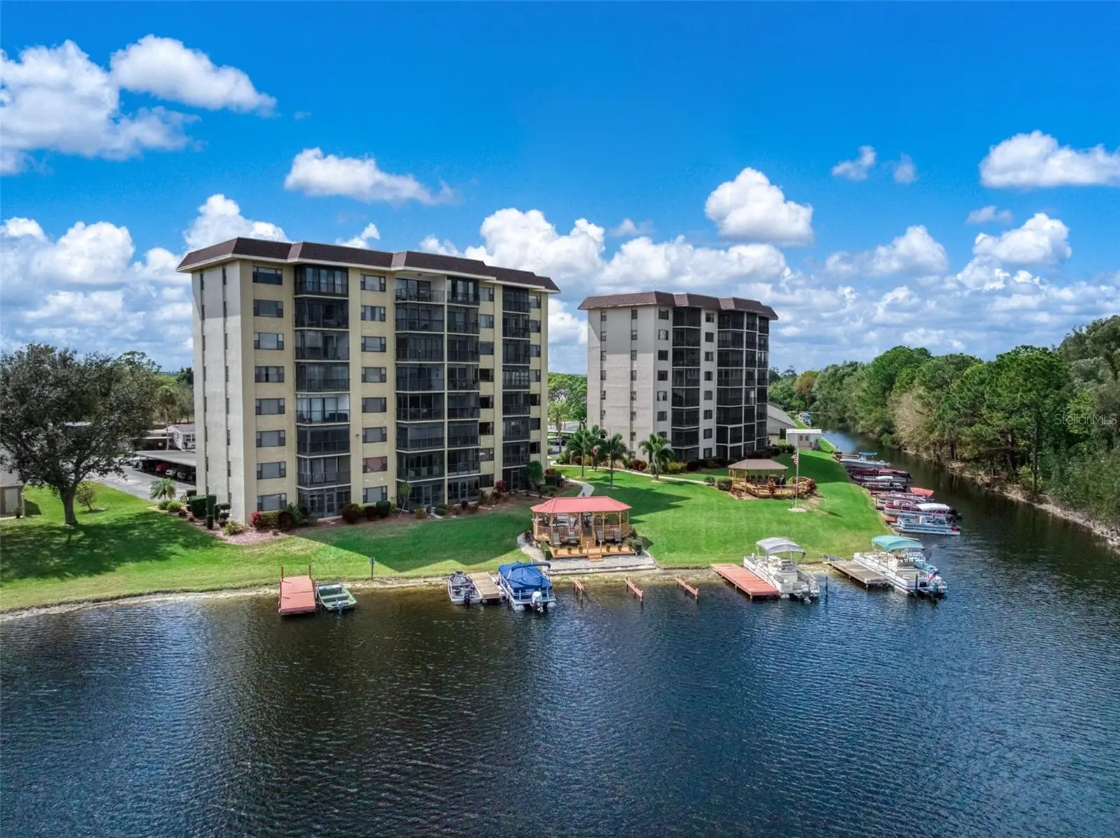 117 Country Club Drive, FL