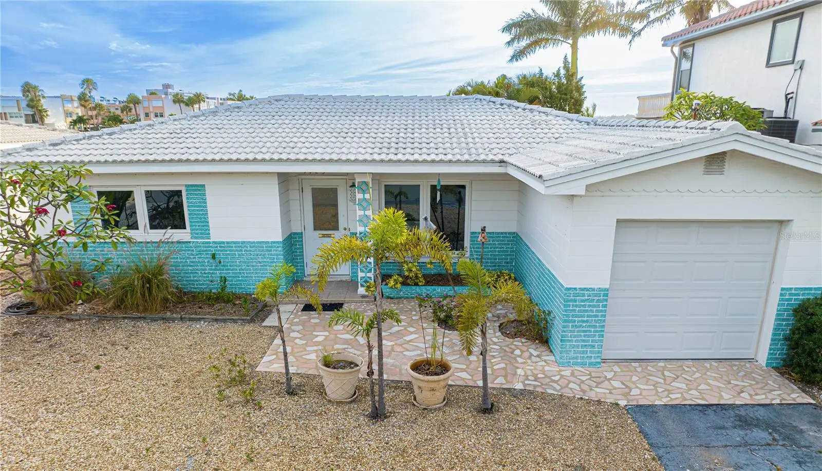 1425 Corey Way, FL