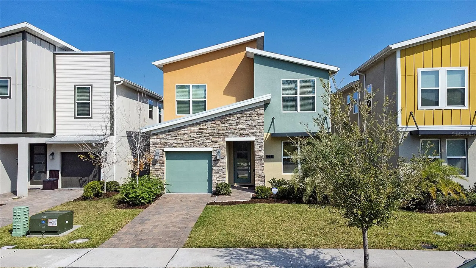 2734 Bookmark Drive, FL