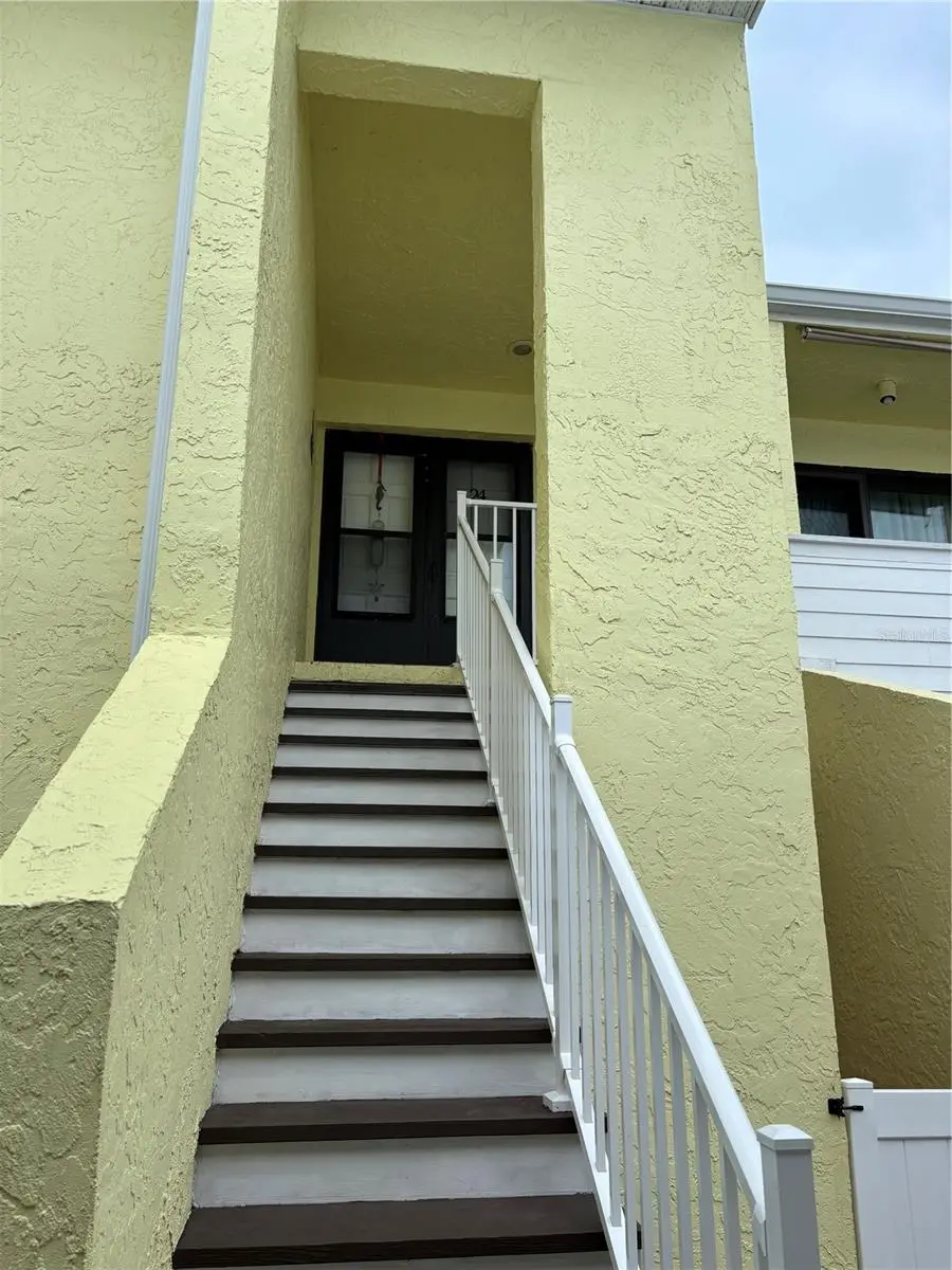 1 Windrush Boulevard, FL