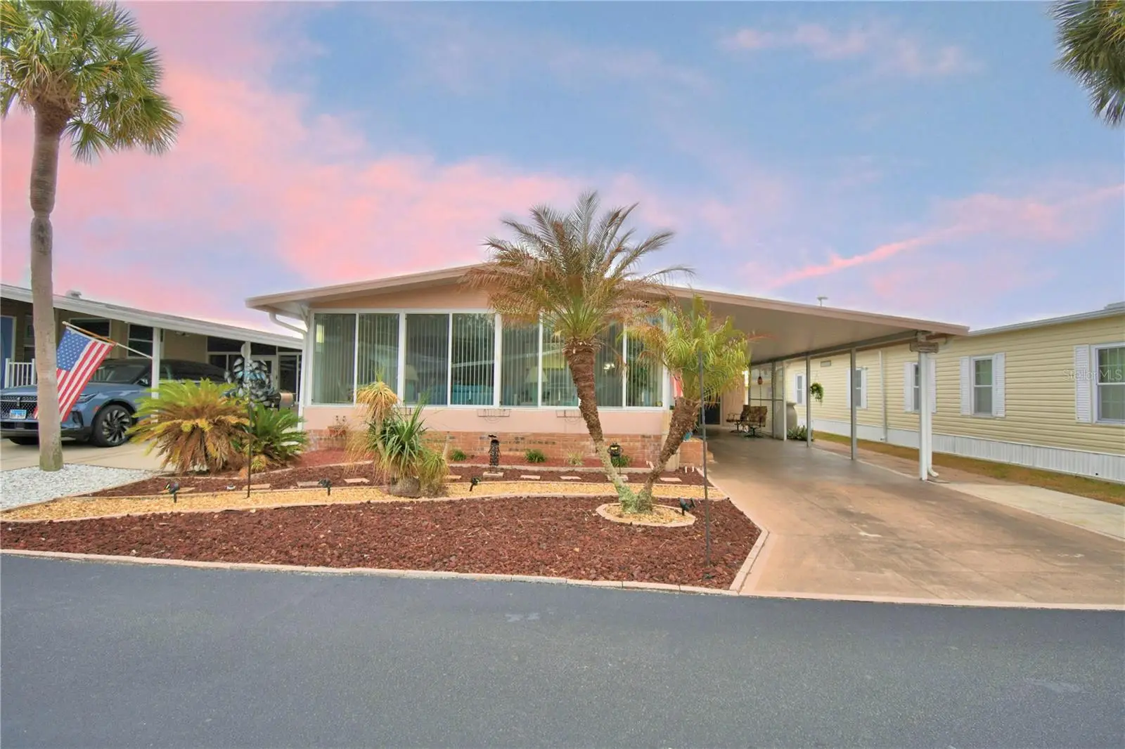 4056 Rolling Oaks Drive, FL