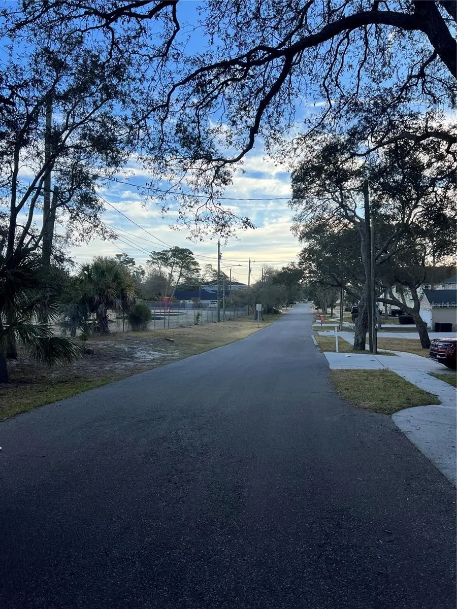 Forde Avenue, FL