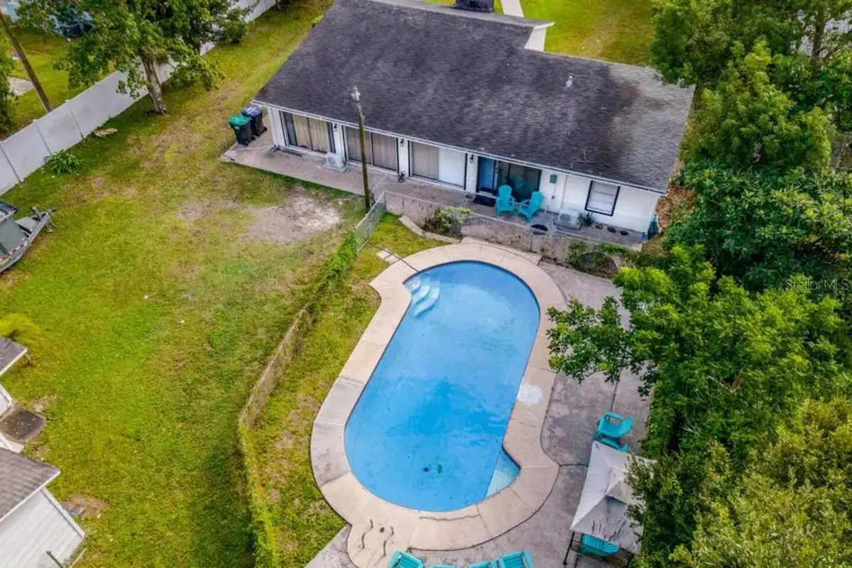2301 Carlton Drive, FL