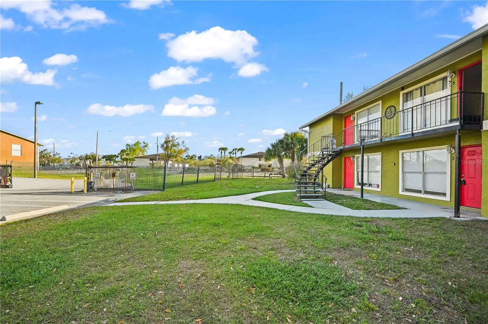 1896 Caralee Boulevard, FL
