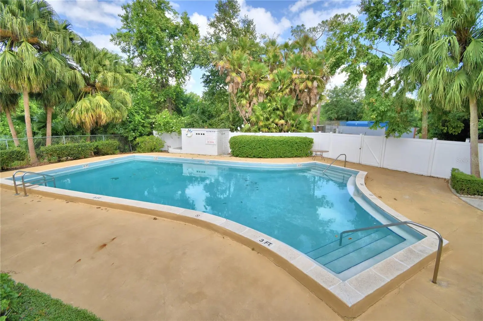 447 San Jose Drive, FL