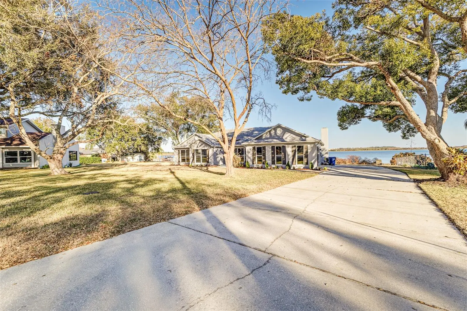 411 Edgewater Drive, FL