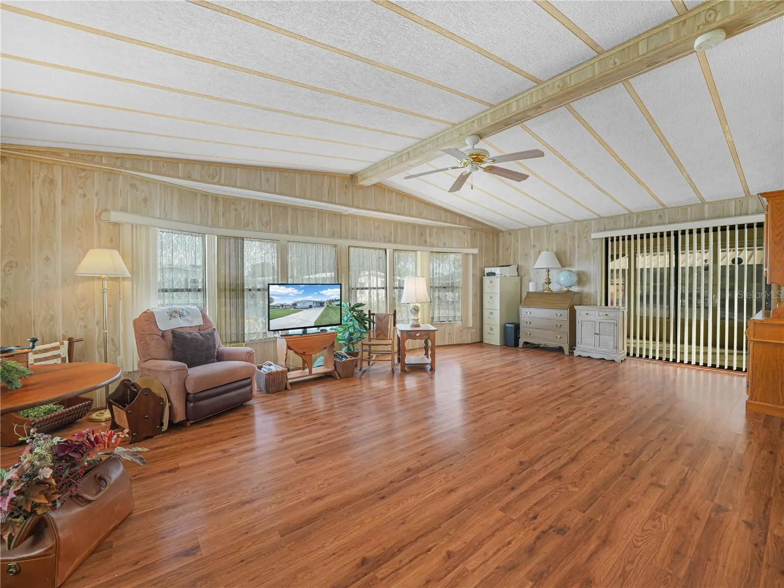 1679 Foxway Drive, FL