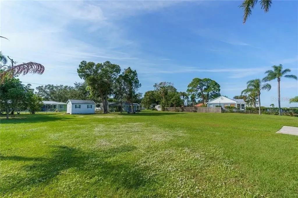 2520 Riverside Drive, FL