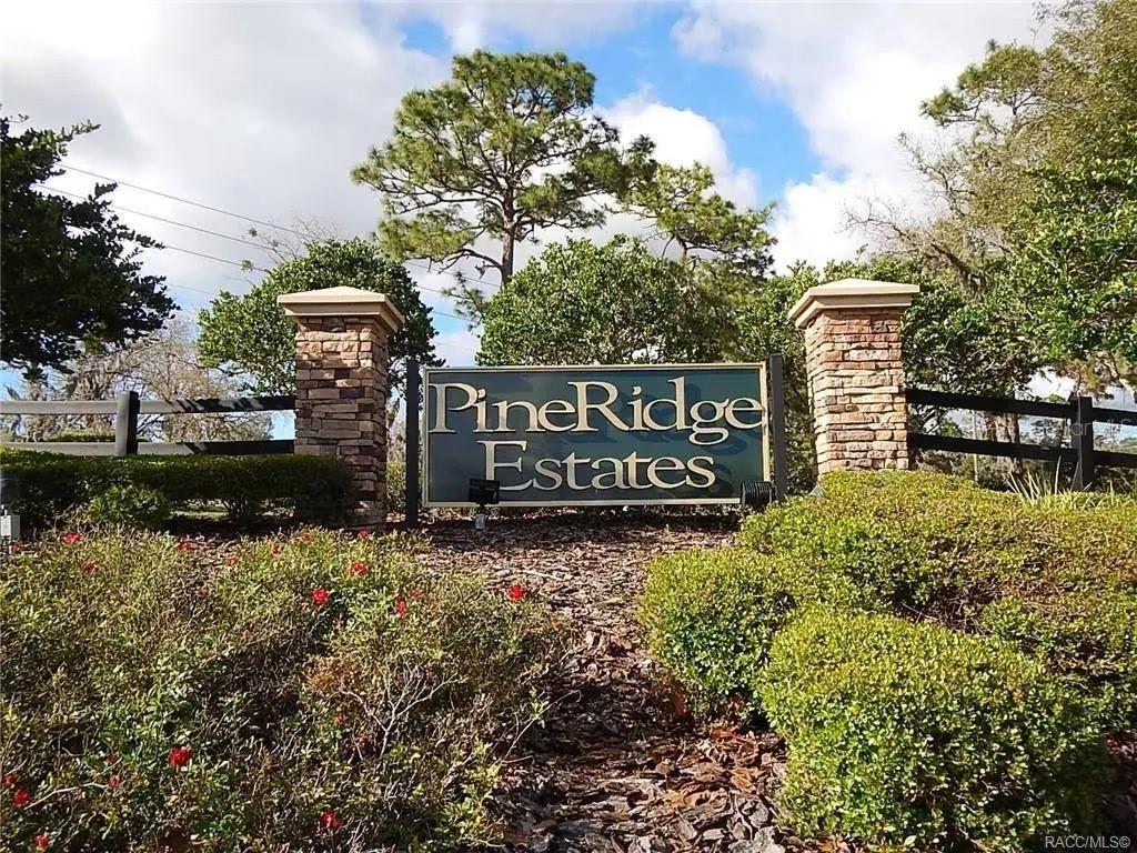 4976 Yearling Drive, FL