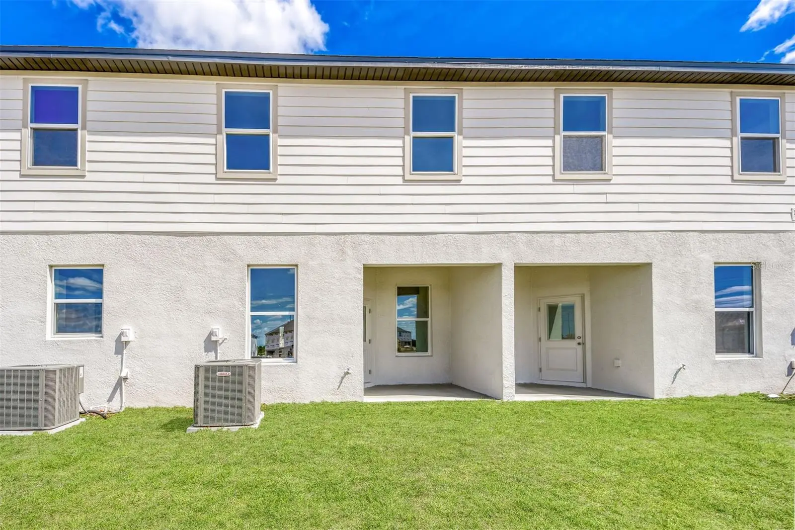715 Poppy Lane, FL