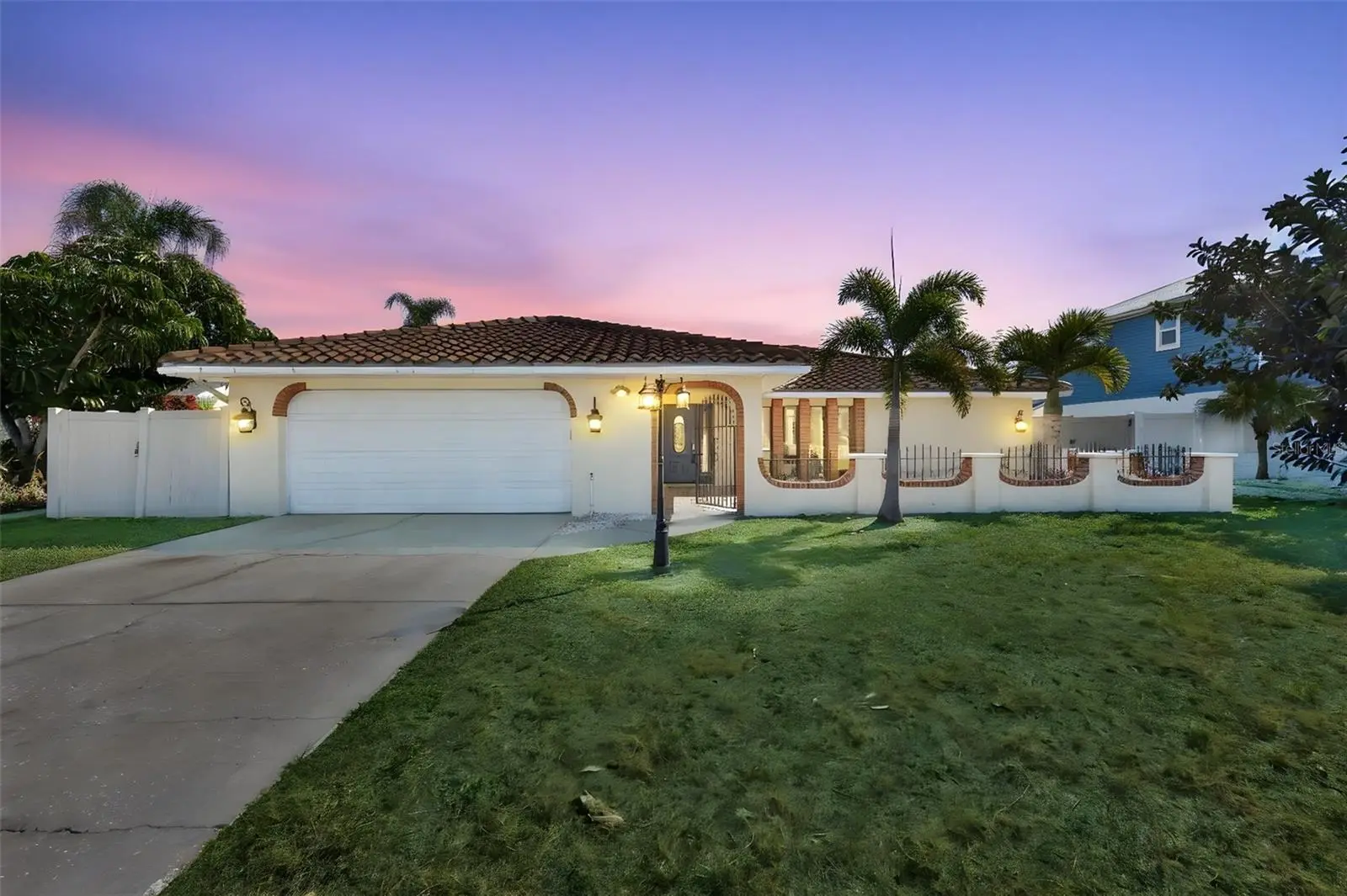 6523 King Palm Way, FL
