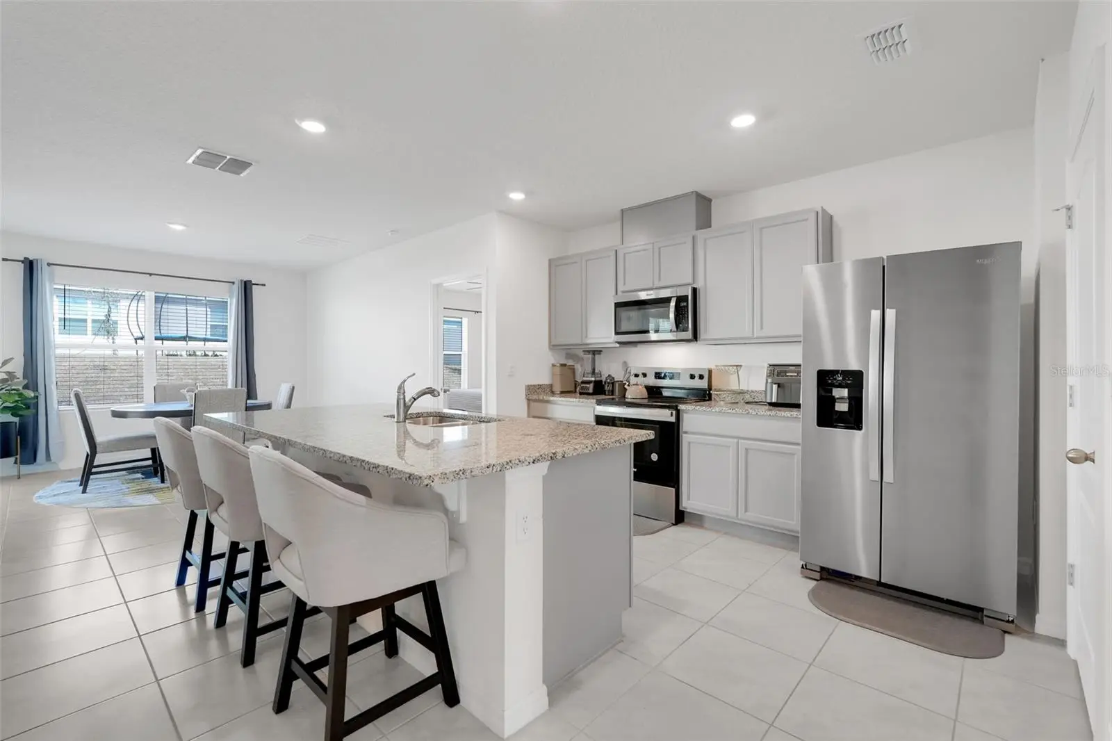 11400 Amber Ridge Drive, FL