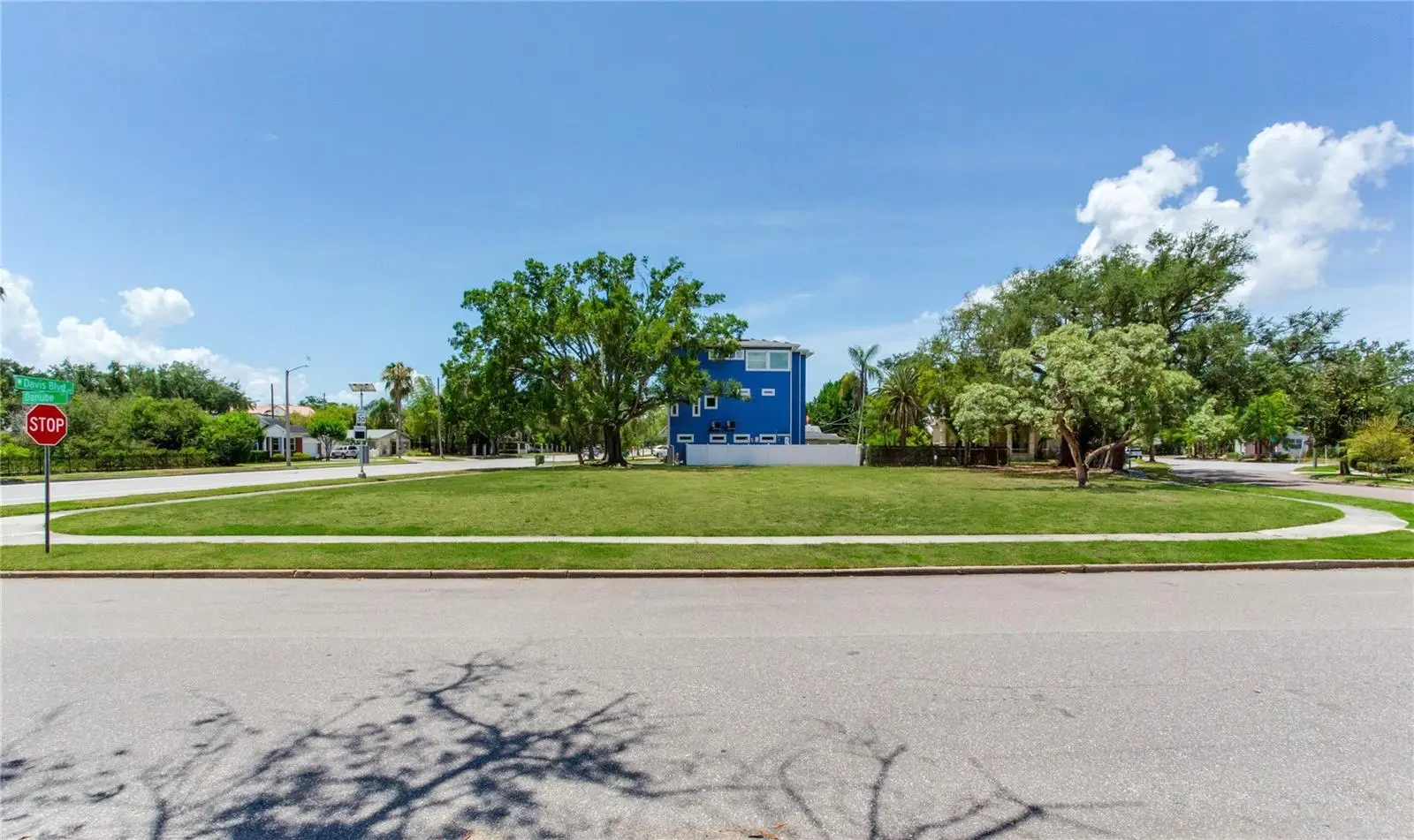 116 Davis Boulevard, FL