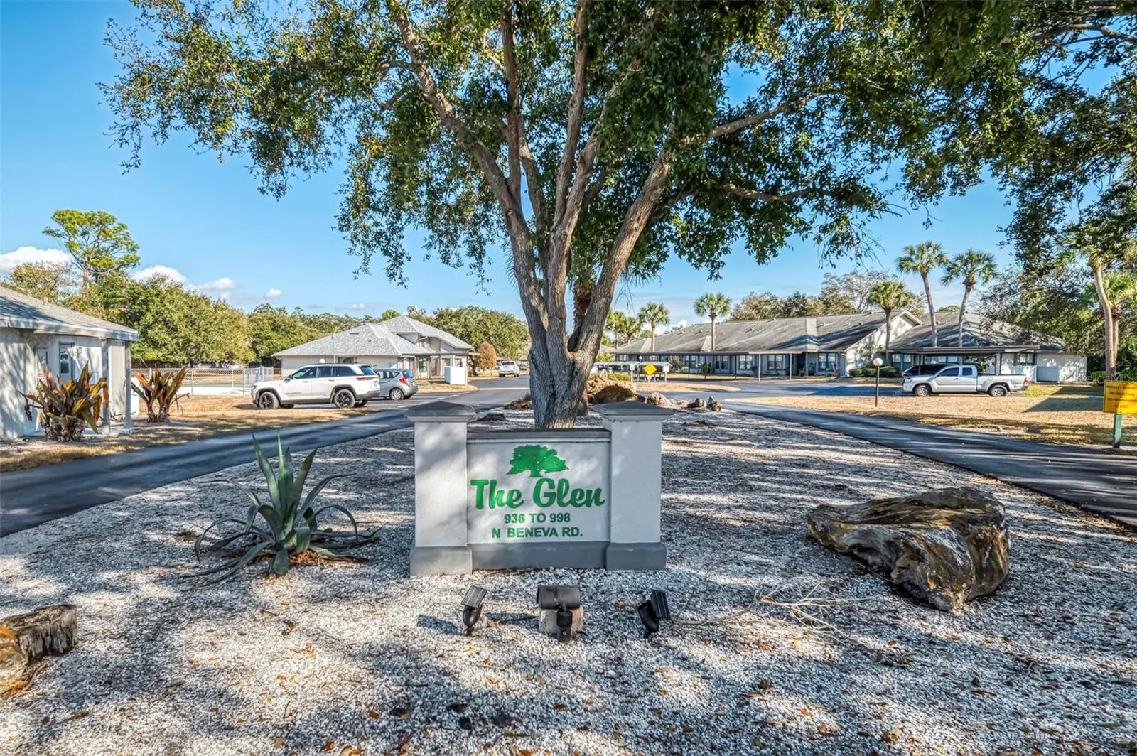 984 Beneva Road, FL