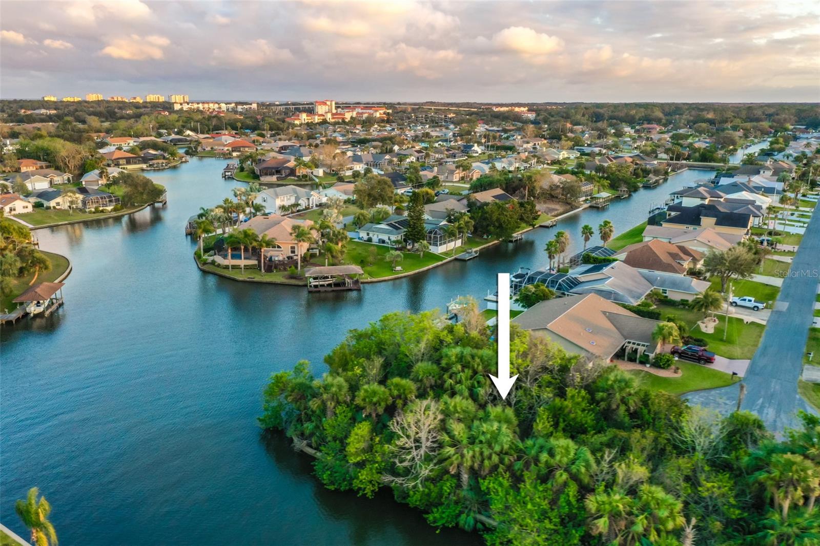 44 Cloverdale Court, FL
