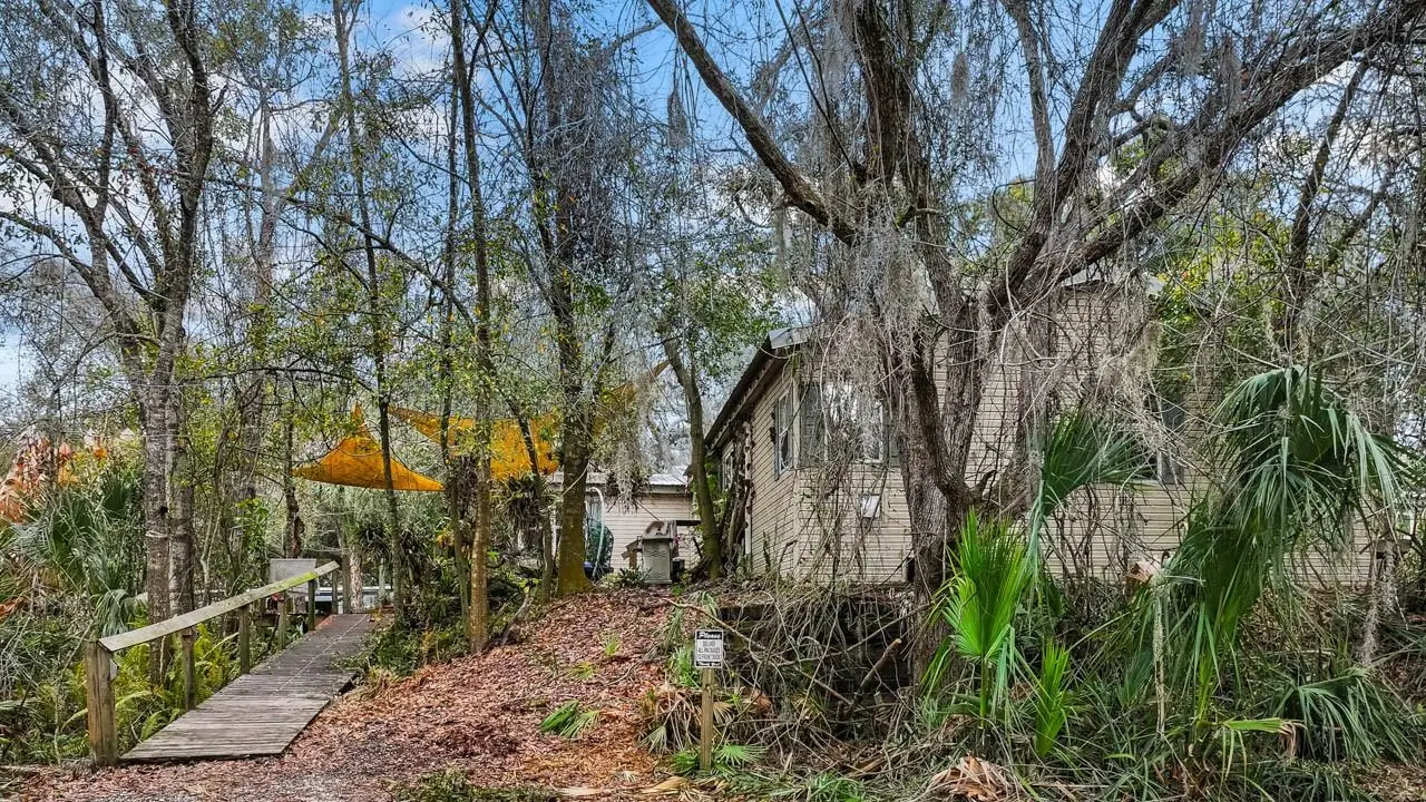 12730 Bullfrog Creek Road, FL