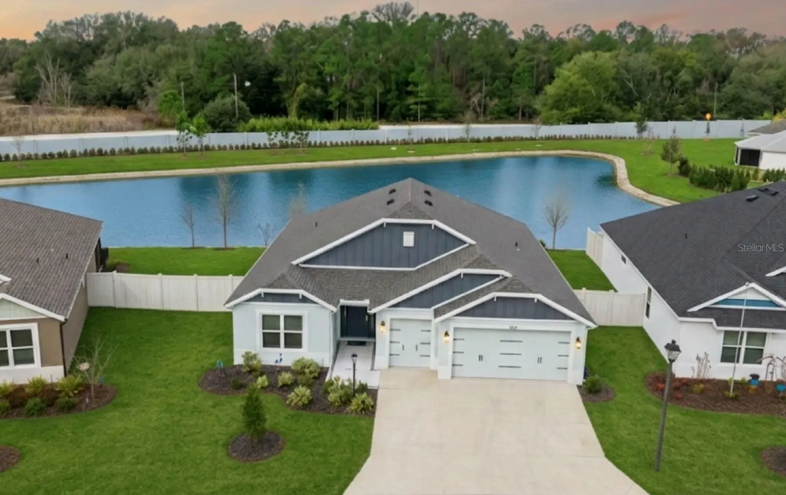 7492 Far Hills Loop, FL