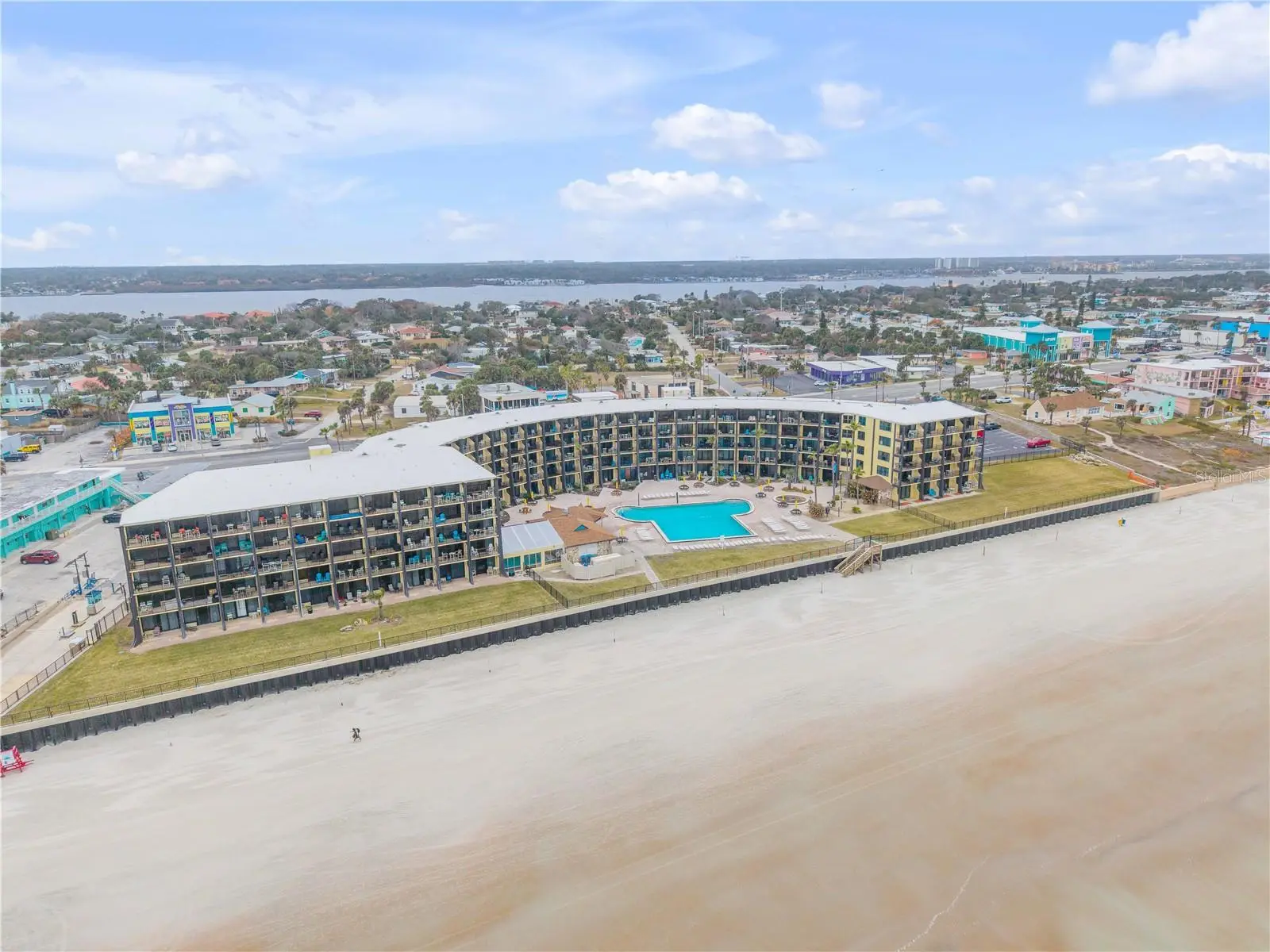 2301 S Atlantic Ave #323