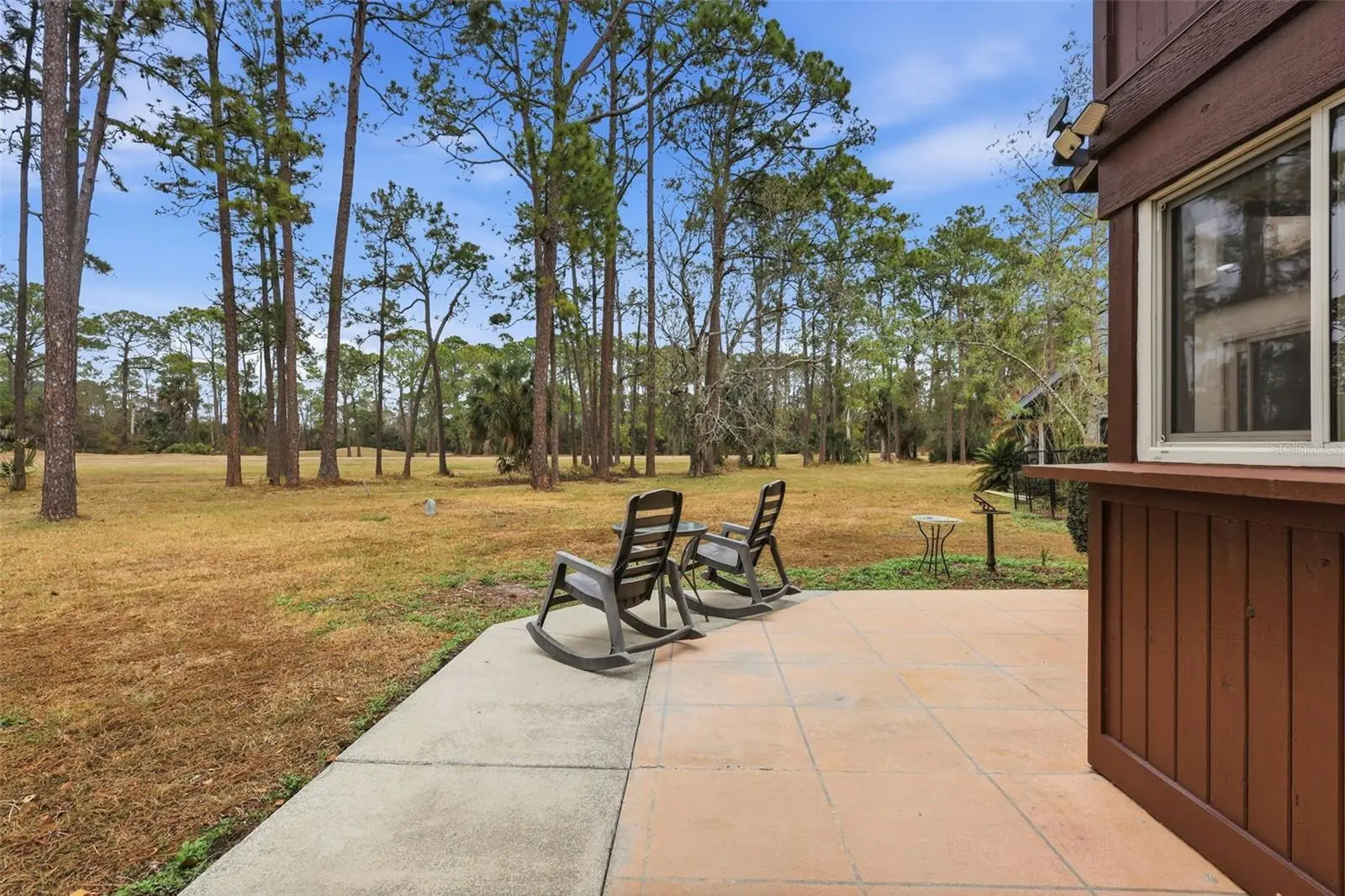 117 Meadowbrook Circle, FL