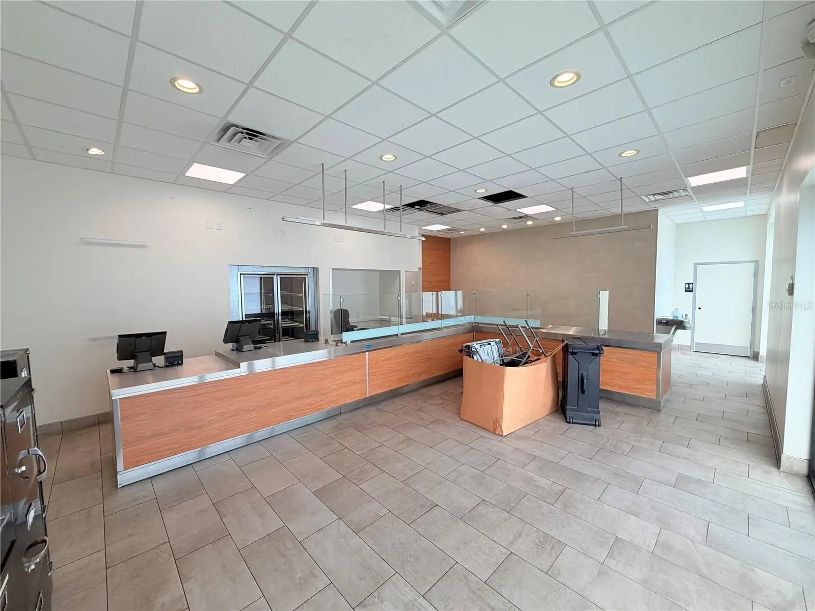 6011 Abshier Boulevard, FL