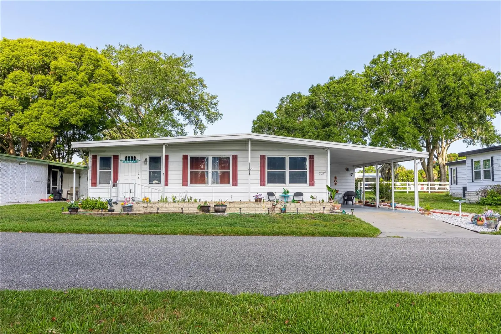 2122 Oak Grove Drive, FL