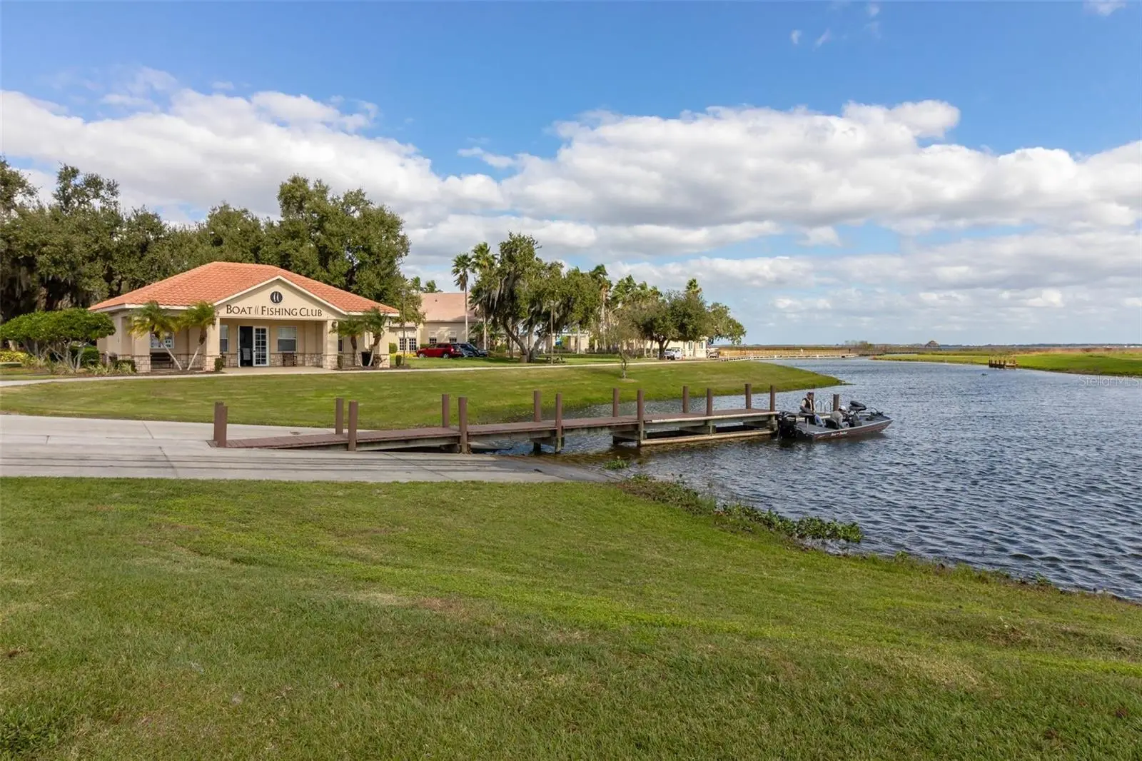 1831 Windward Oaks Court, FL