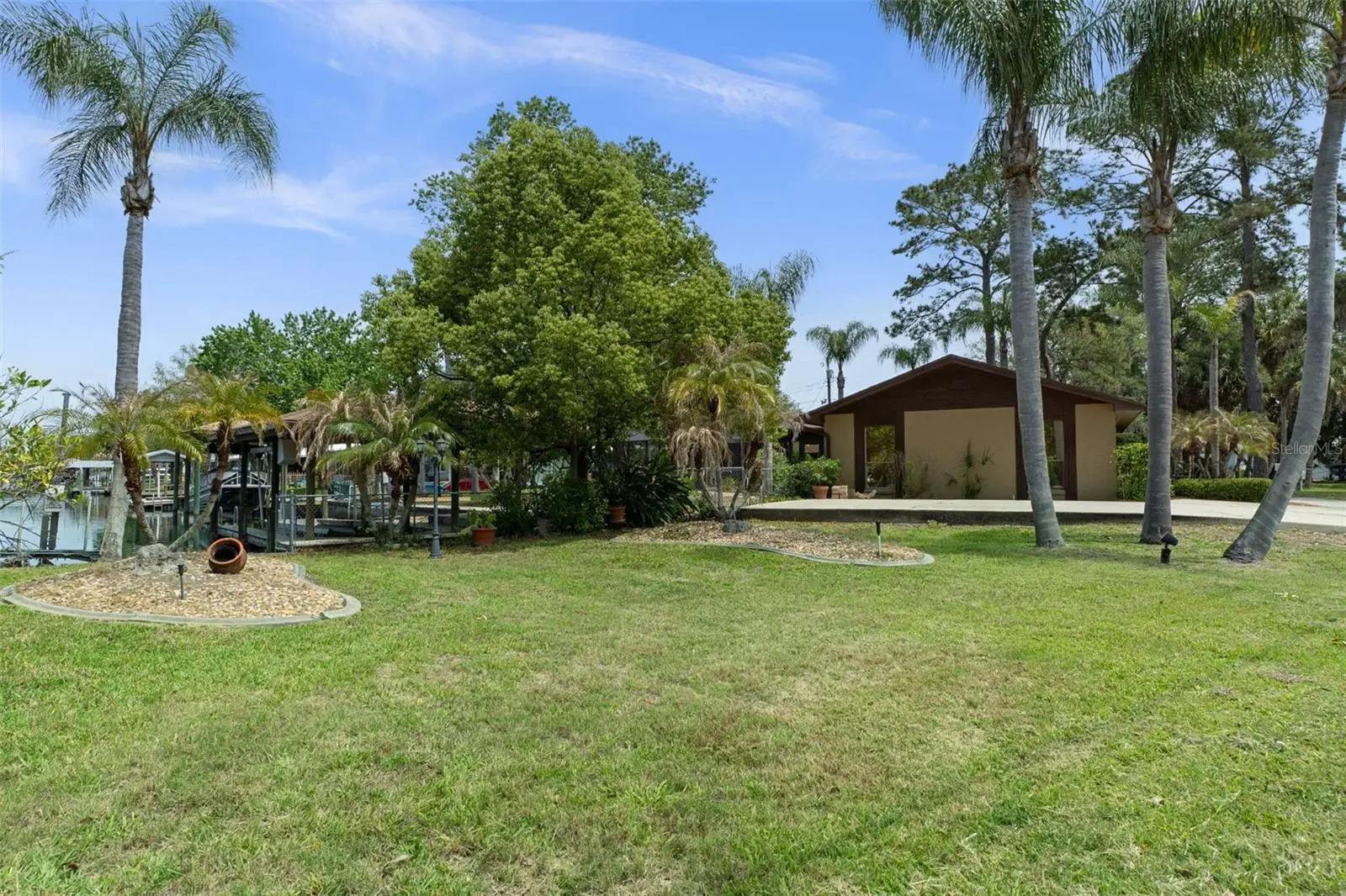 239 Paradise Point Road, FL