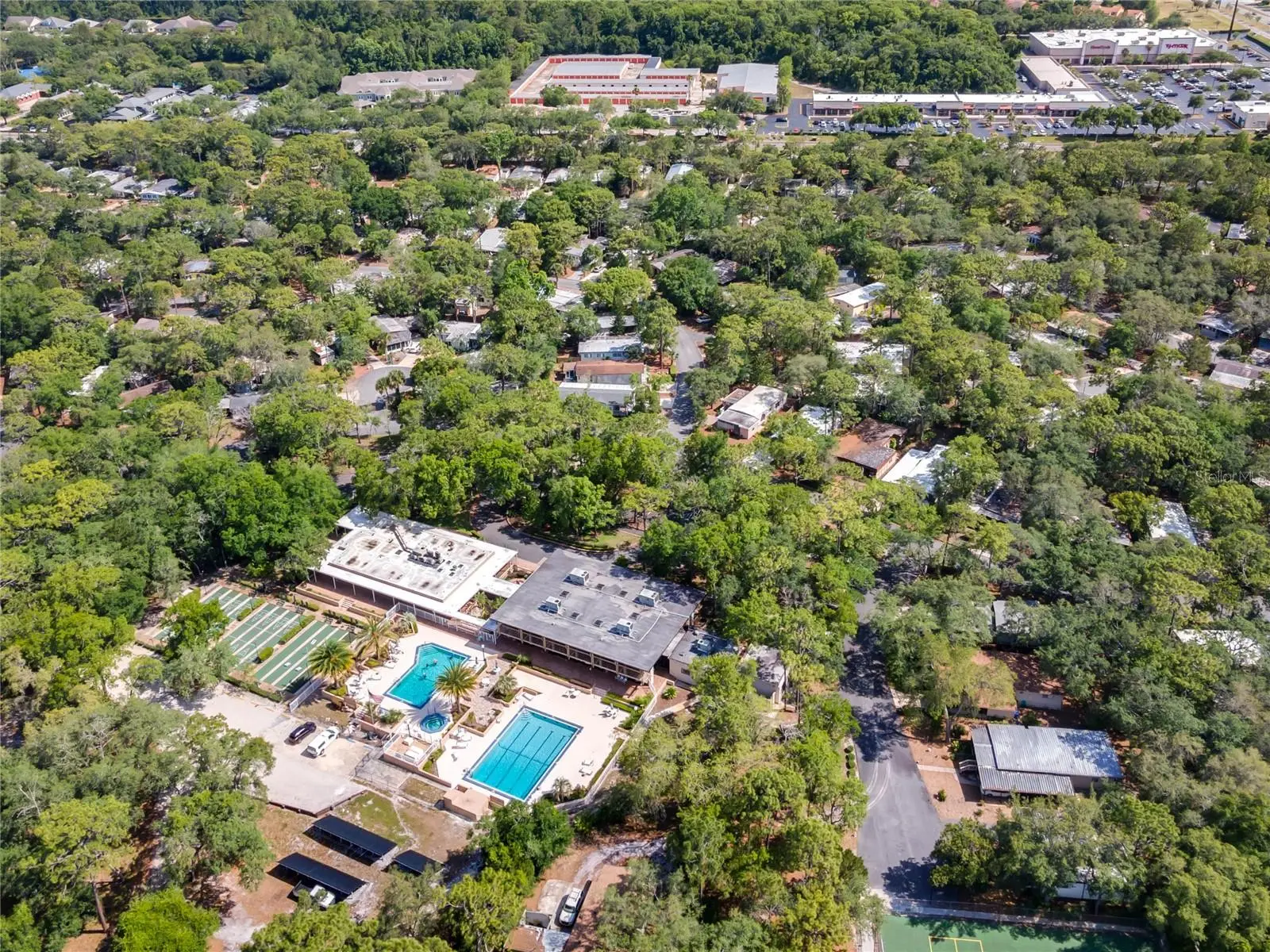 320 Forest Boulevard, FL