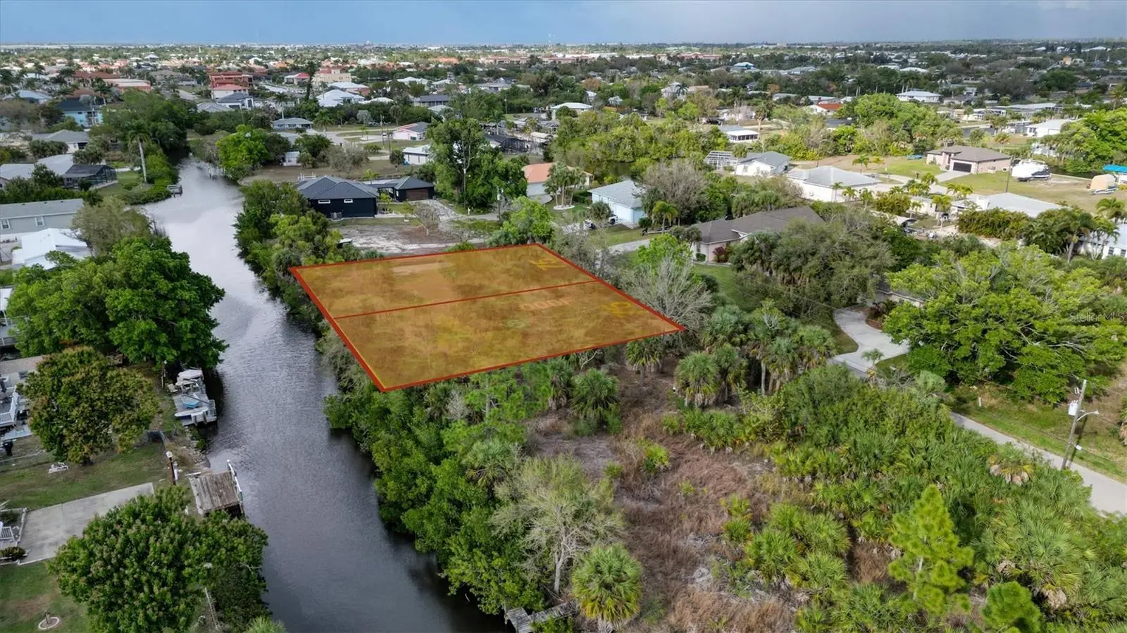 3015 Banyan Way, FL