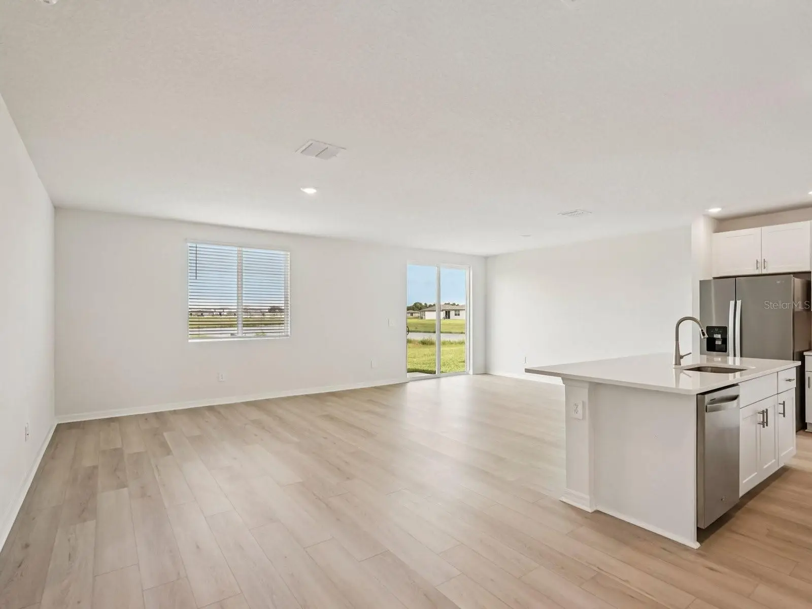 10417 Abundance Grove Way, FL