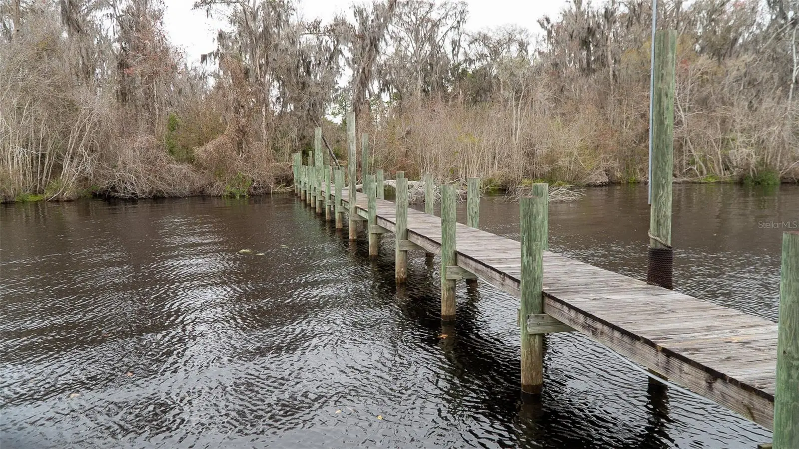 455 River Road, FL