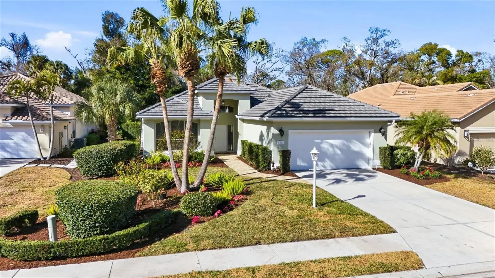 6411 Berkshire Place, FL