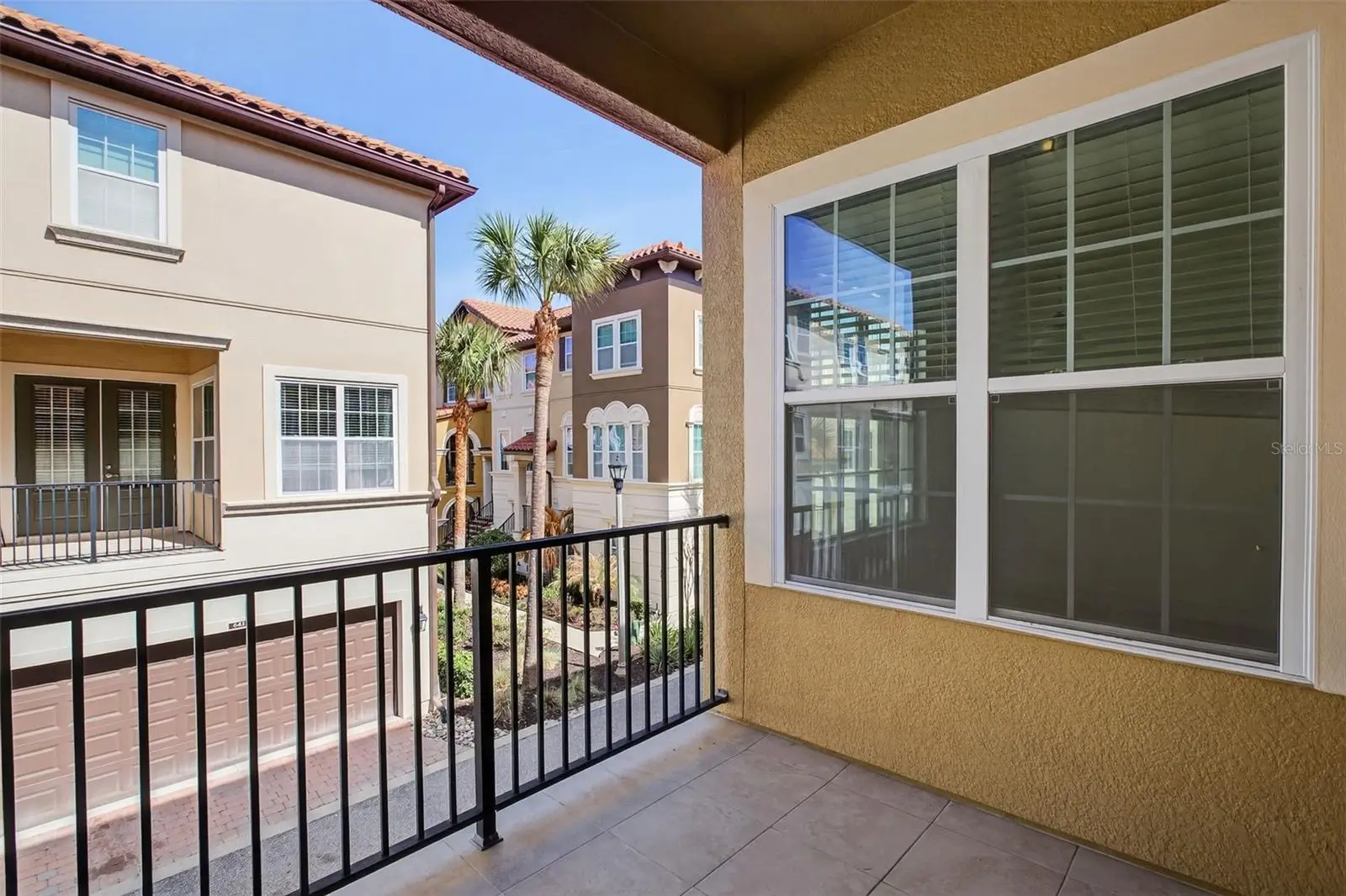 817 Lobelia Drive, FL
