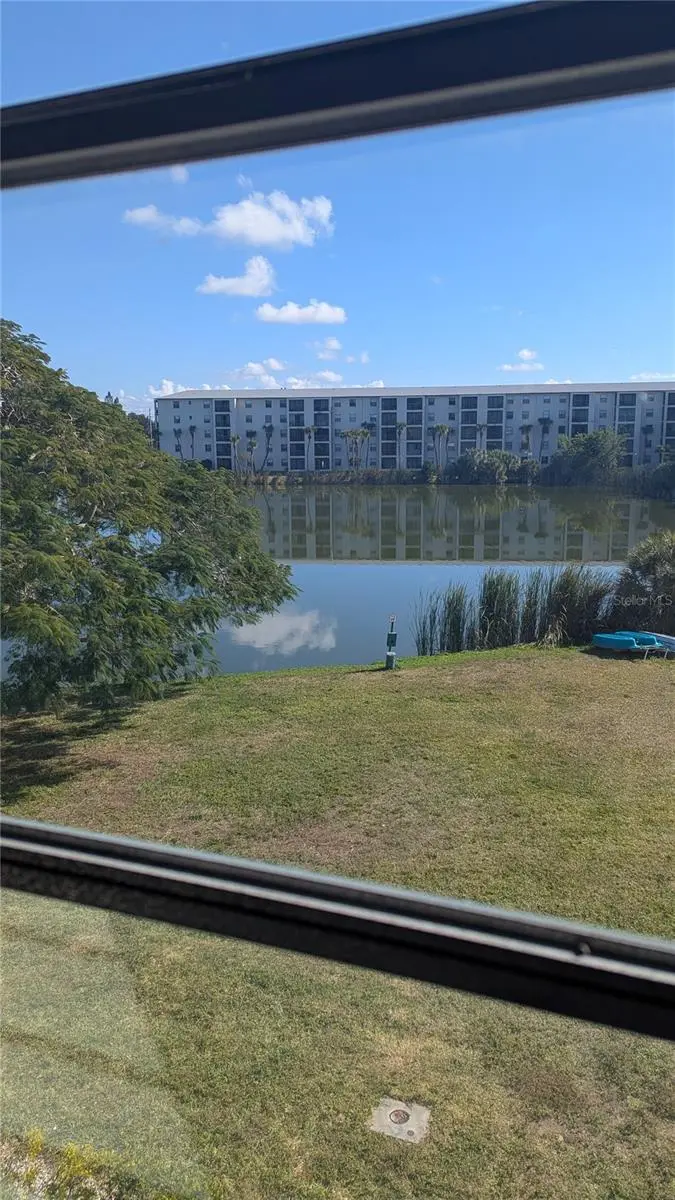 4087 Lake Bayshore Drive, FL