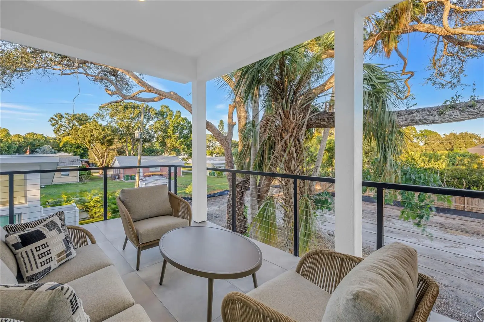 2564 Arlington Street, FL