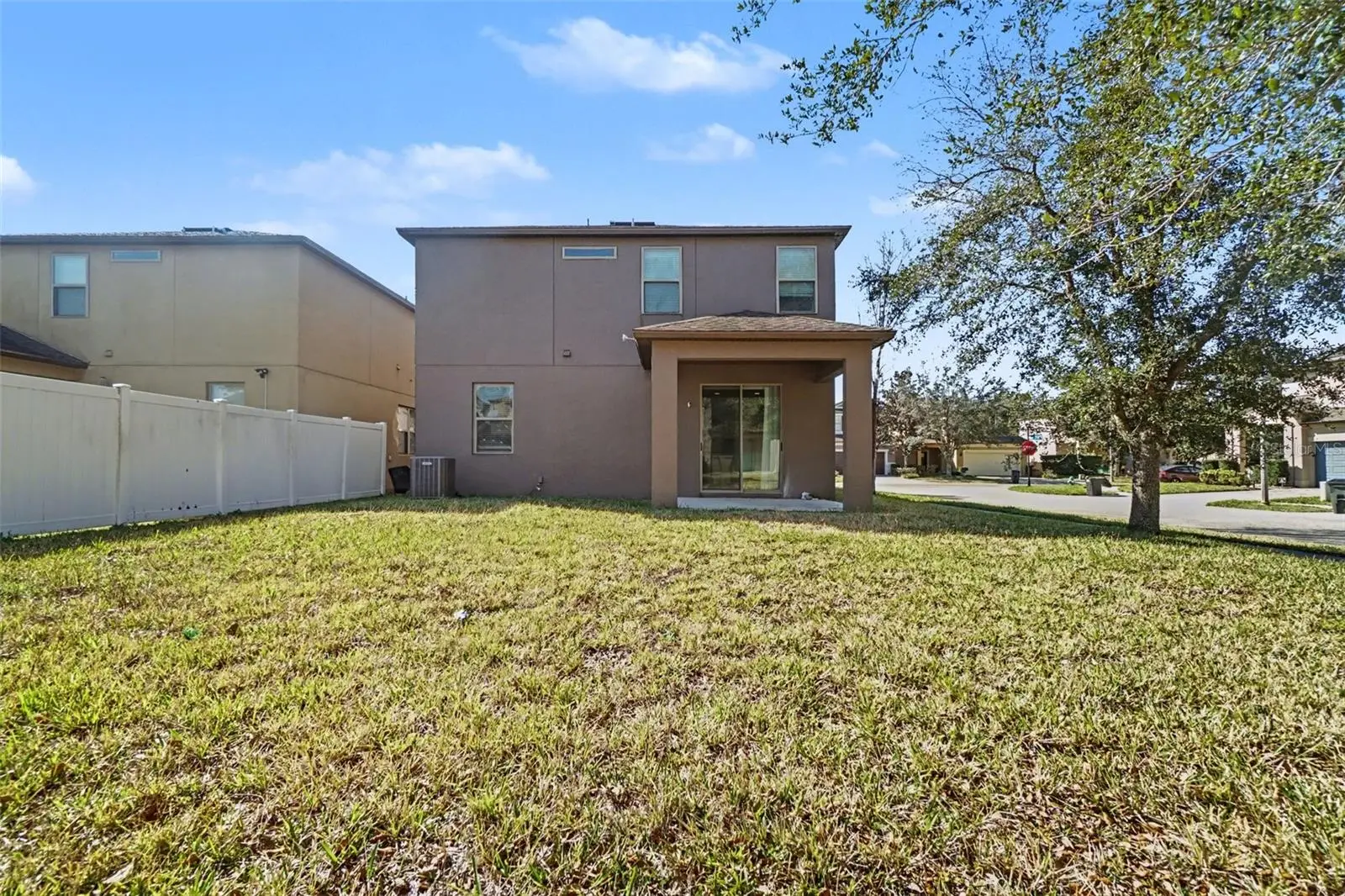 406 Capron Ash Loop, FL
